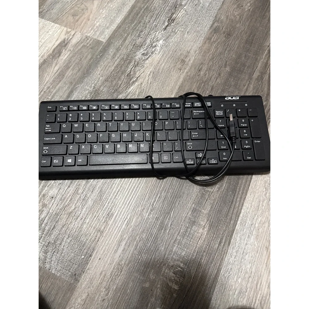 Acer SK-9626 Wired USB Keyboard Black Slim Full Size with Numeric Keypad